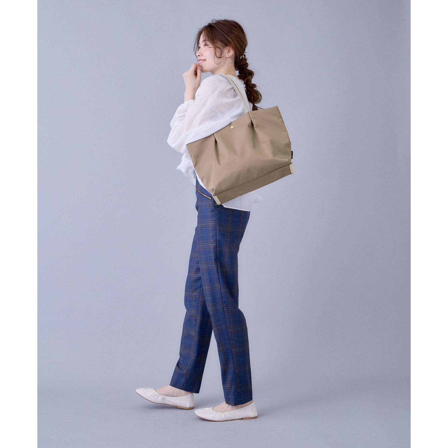 Buy Legato Largo Burden Free Tote Bag (Light Brown) in Malaysia - The ...