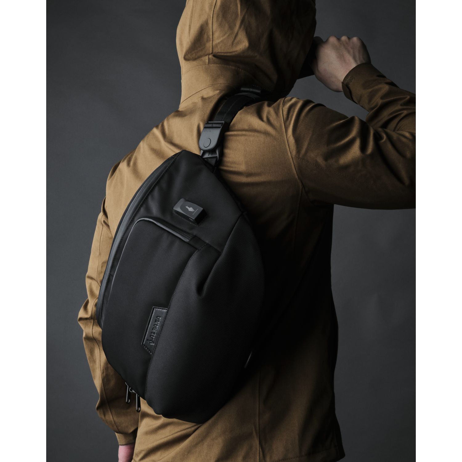 Alpaka Bravo Sling Max V2 Jet Black